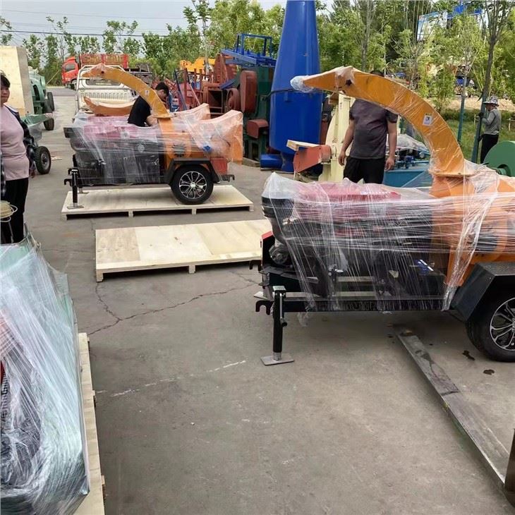 Mobile Diesel Engine Wood Shredder Chipper Machine