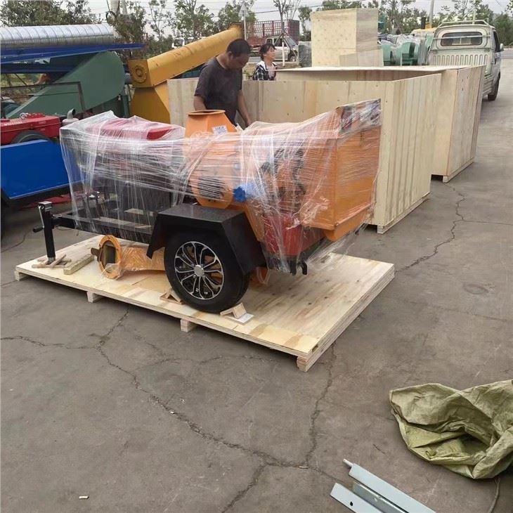 Mobile Diesel Engine Wood Shredder Chipper Machine