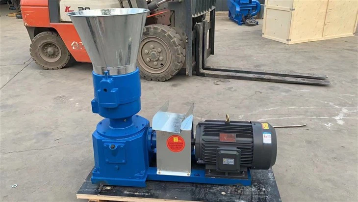 Maszyna do produkcji paszy dla kurczaków o średnicy 5 mm w małych gospodarstwach