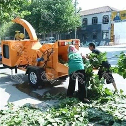 Automatic Wood Chipper